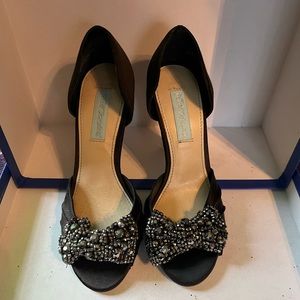Betsey Johnson jeweled pumps💖
